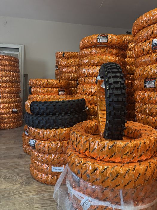 R18 ендуро кросова Нова