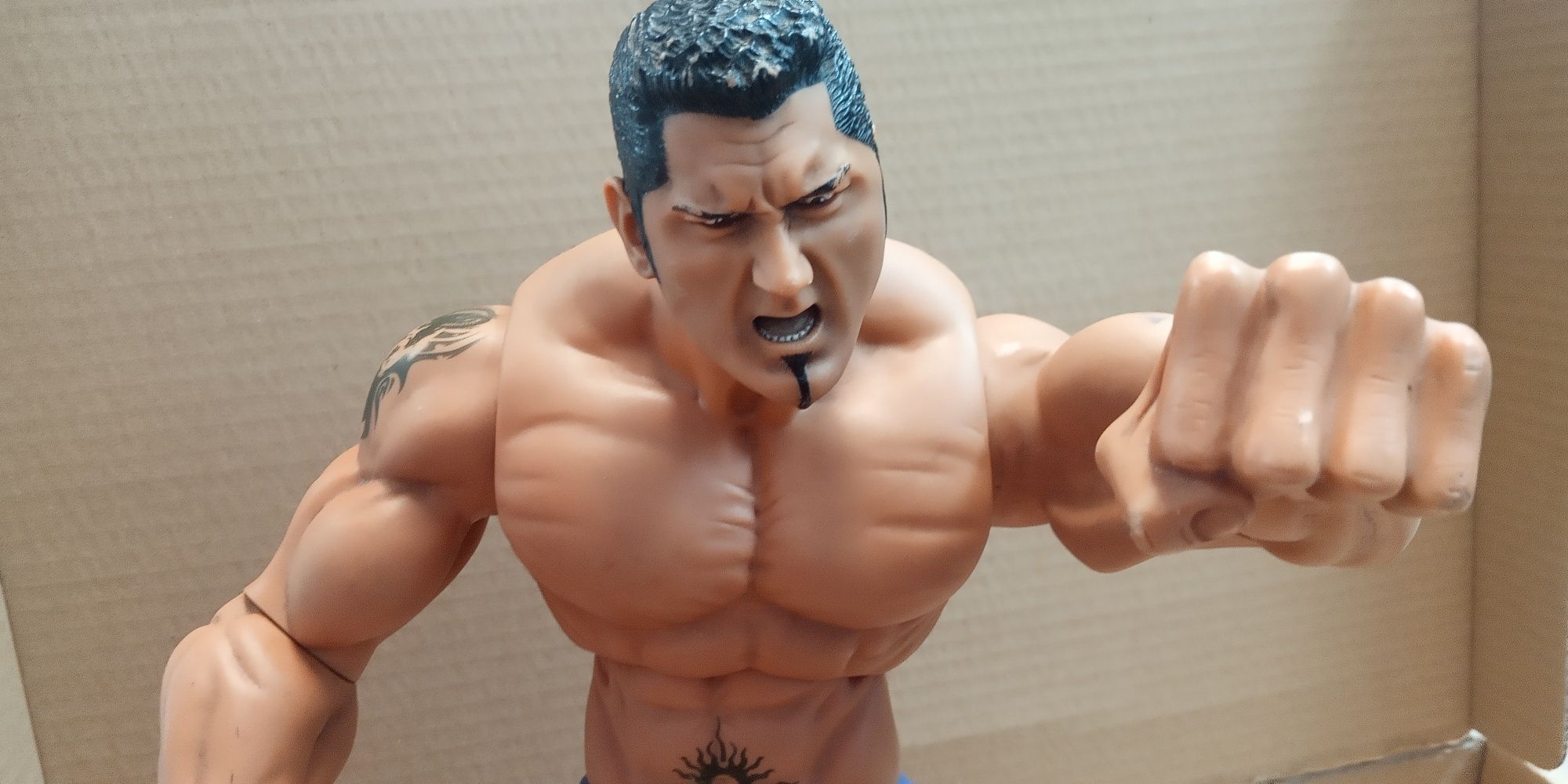 DragonBall, Batista 14" 35cm WWE 2005 JAKKS Pacific® Inc.  Dragon ball