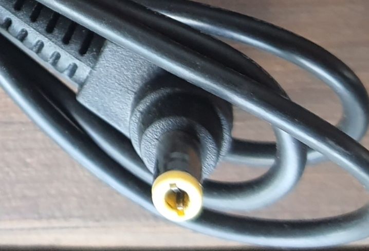Блок живлення, зарядне Fujitsu (Asus, Toshiba) 19V 3.42A 65W 5.5×2.5