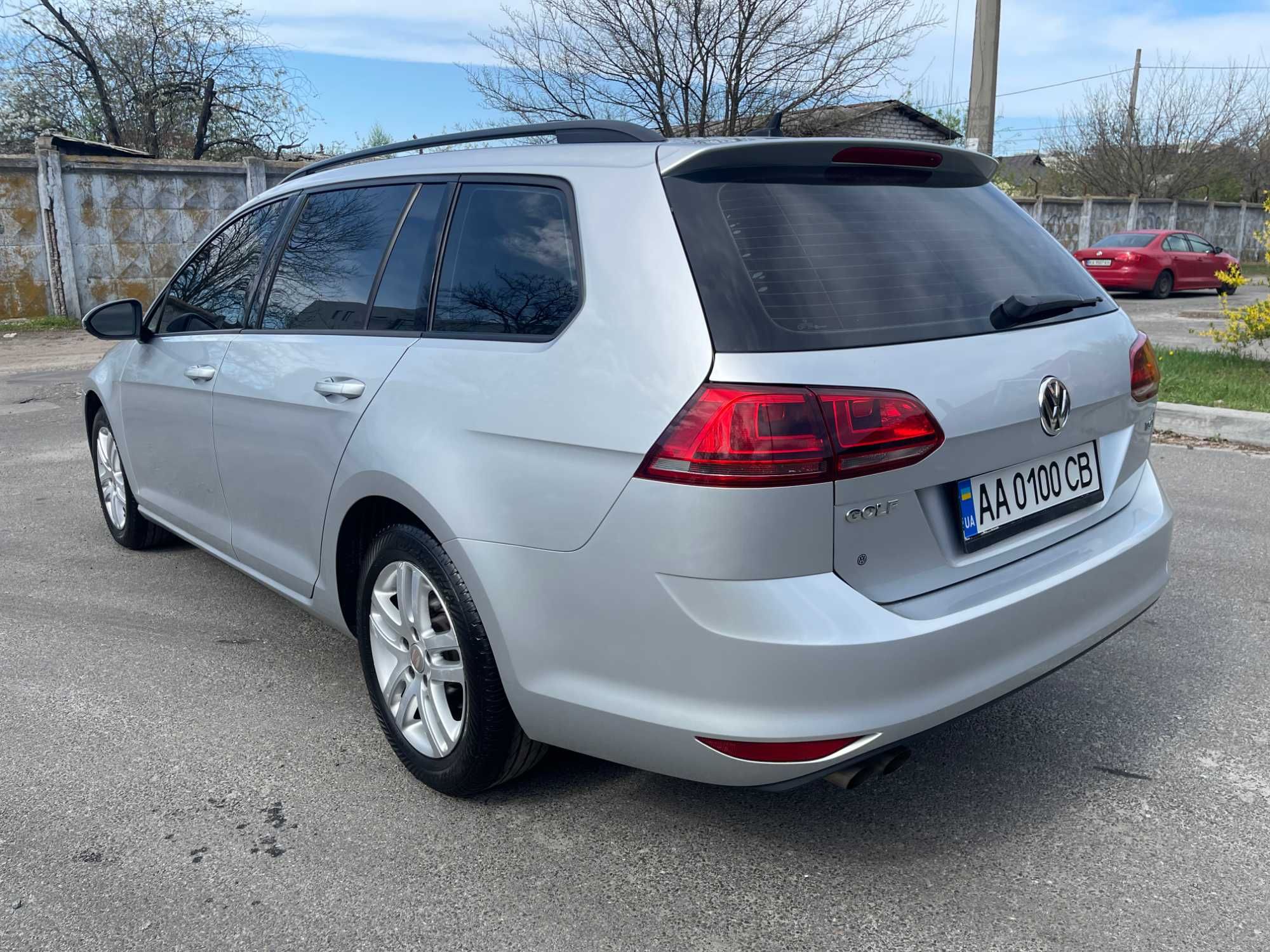 Продам Volkswagen Golf