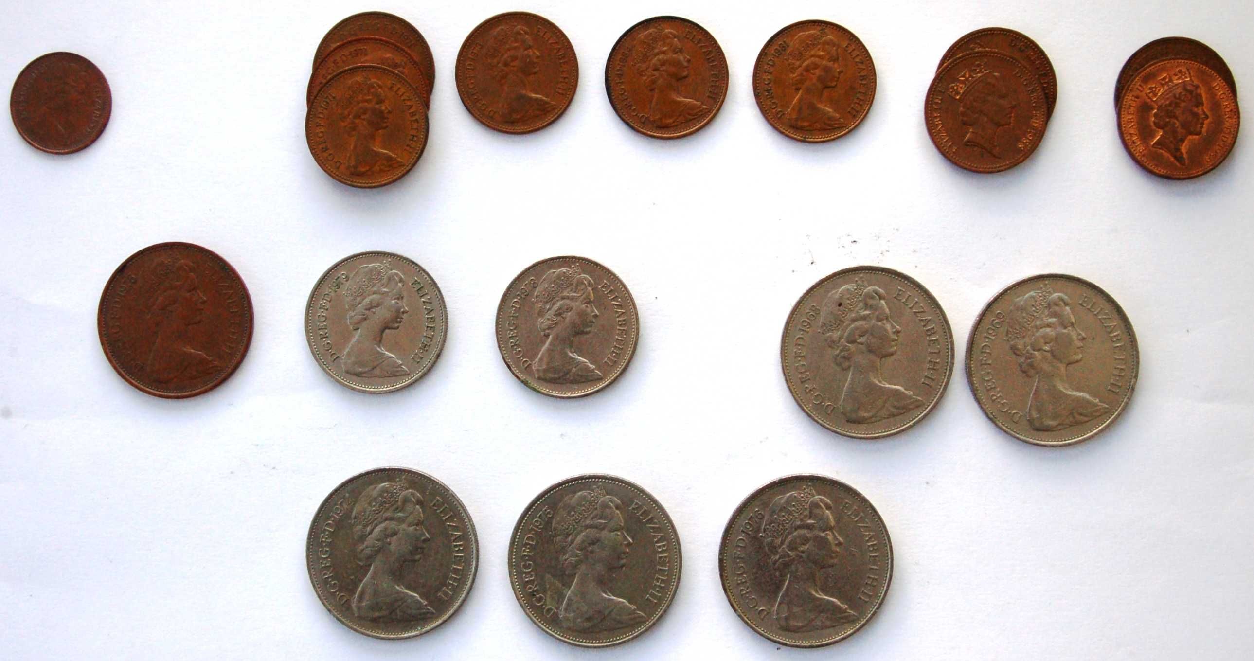 Moedas da Rainha Elizabeth II - Penny, Pence, ver lista anexa