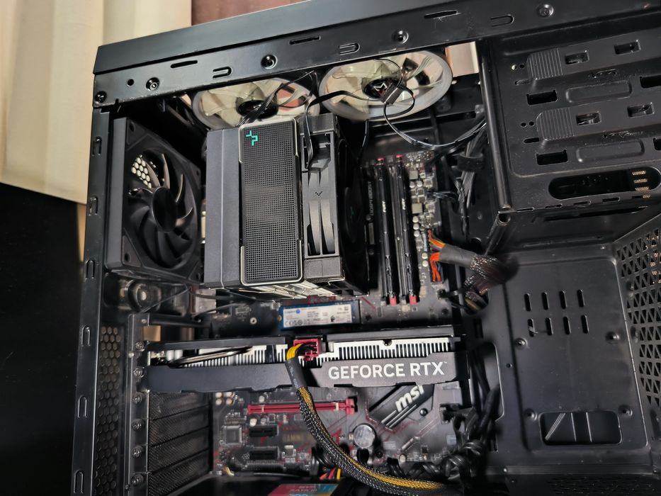 Ігровий Комп'ютер Ryzen 7 5700X / RTX 4060 / 16GB