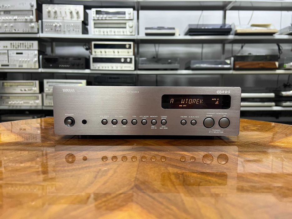 Tuner radiowy Yamaha TX-10MK II Audio Room