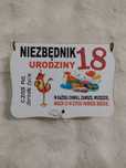 Niezbędnik skrzynka 18 urodziny box niespodzianka