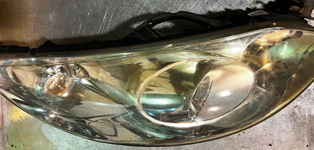 Ótica / Farol Peugeot 407 - Direito 0301213202