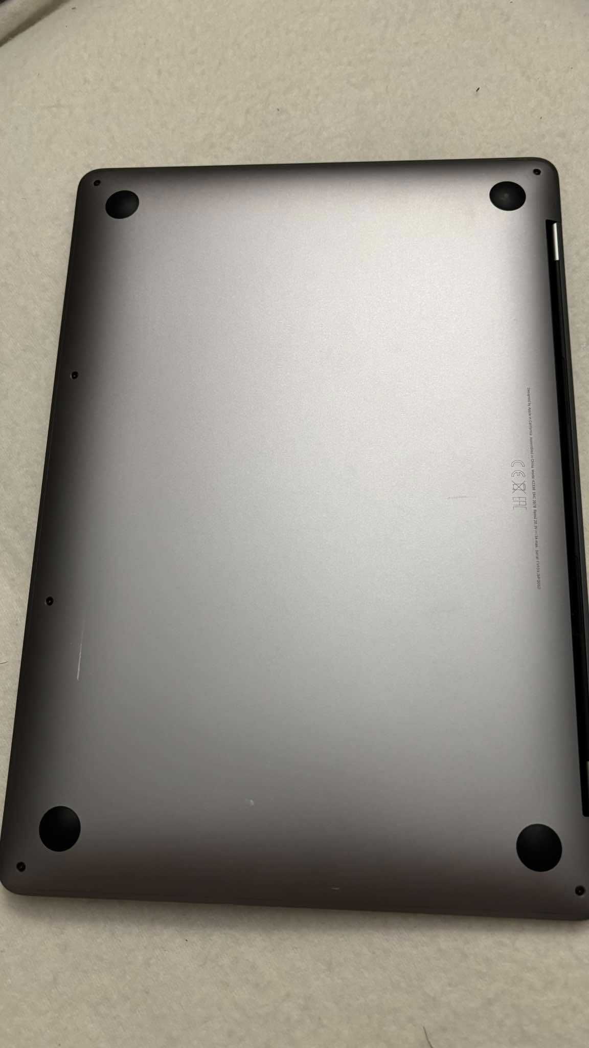 Apple MacBook Pro M1/8GB/256/Mac OS Space Gray