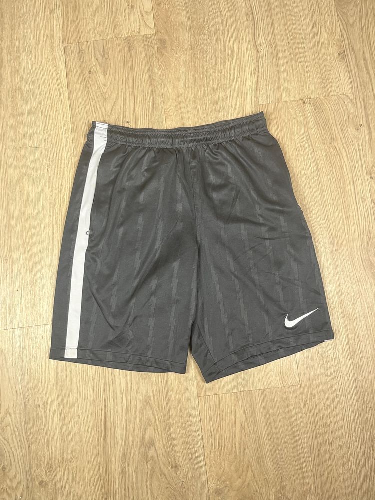 Шорти Nike dri fit