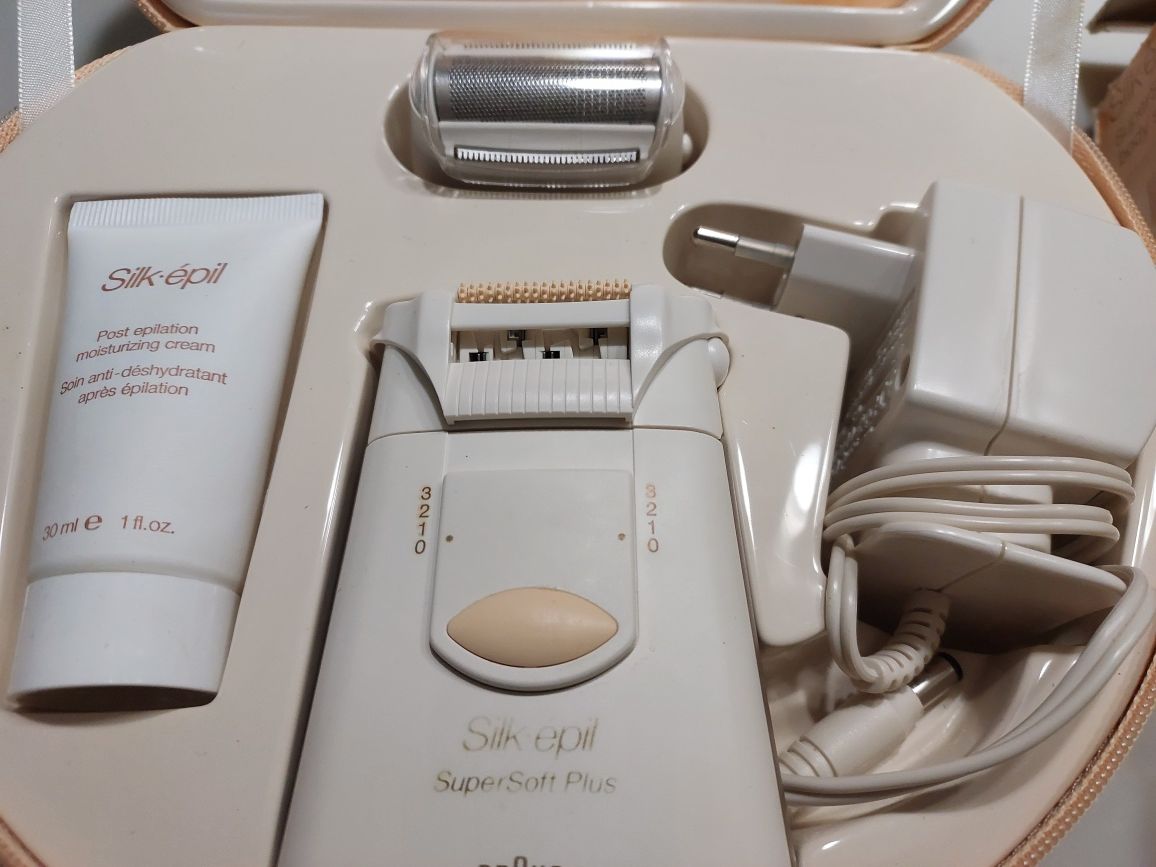 Depilator BRAUN do włosów z wymiennymi końcówkami