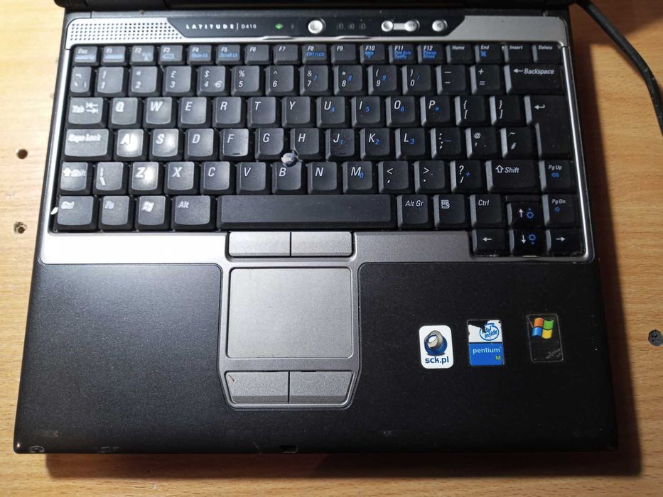 Dell Latitude D410 – Pentium M 1.73 GHz / 2 GB RAM / Windows XP