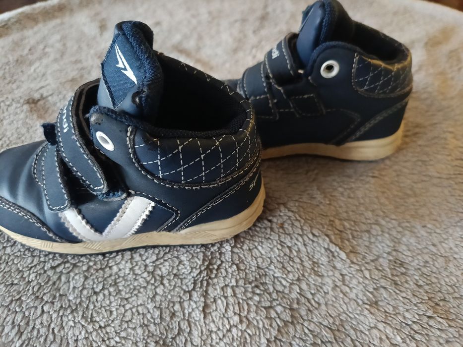 Adidasy dla chłopczyka, Sprandi, rozmiar 23.