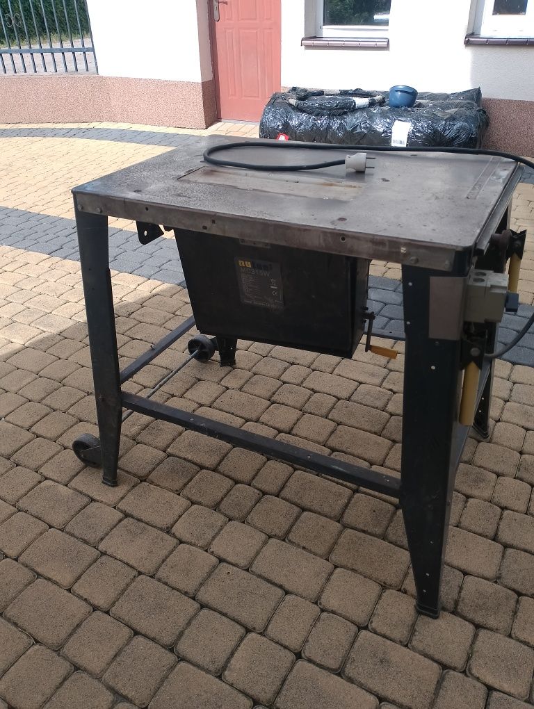 Piła do drzewa ..