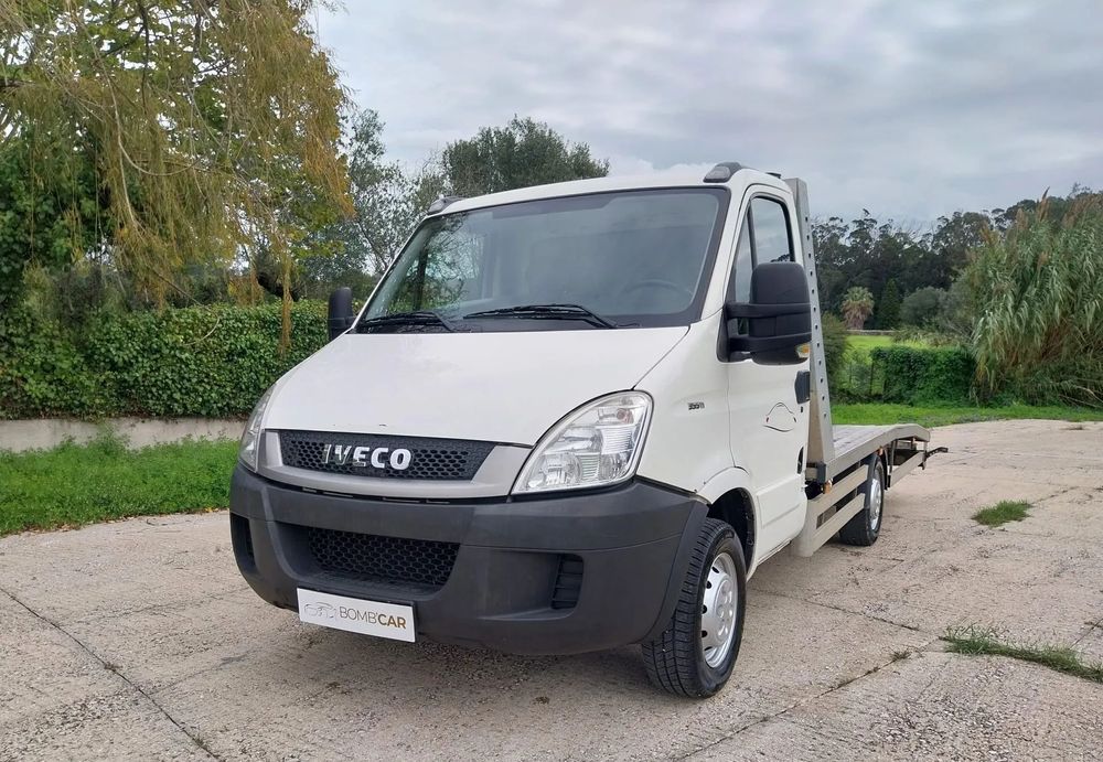 Iveco C30C REBOQUE