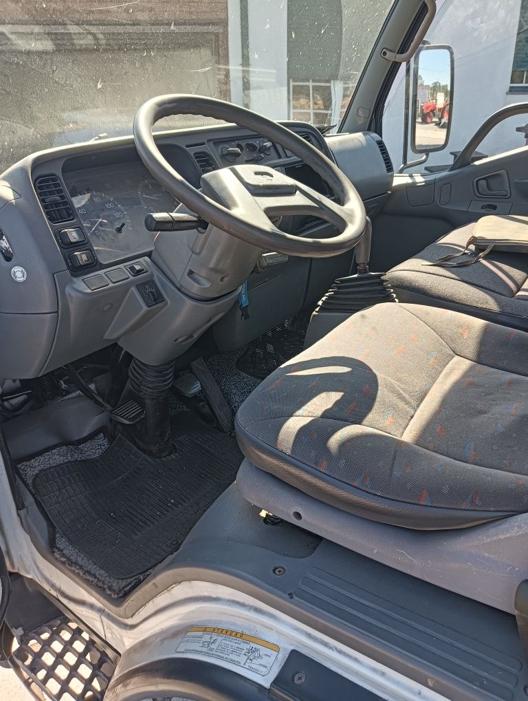 Mitsubishi Canter