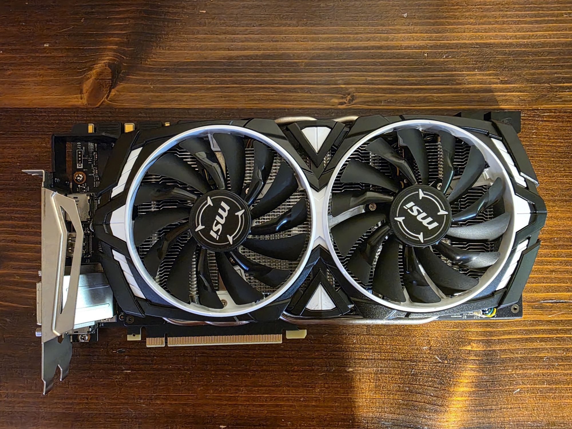 Karta graficzna MSI Geforce GTX 1080 ARMOR 8G OC
