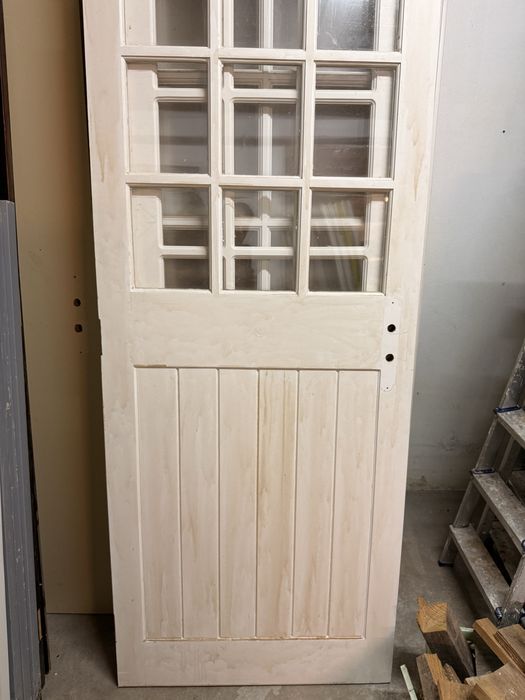 Vendo portas de varias medidas em madeira