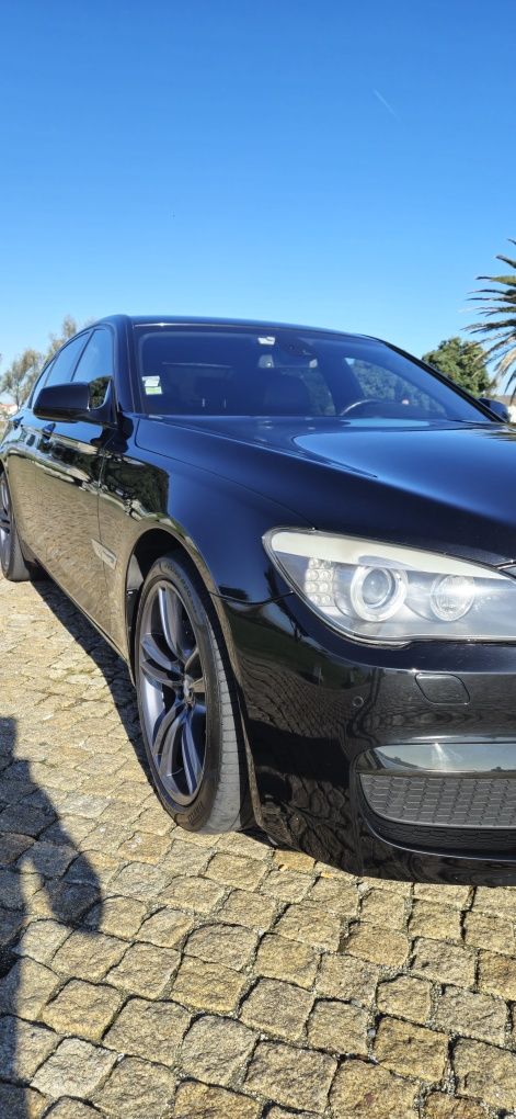 BMW 740 D PACK M ( IMPECAVEL )