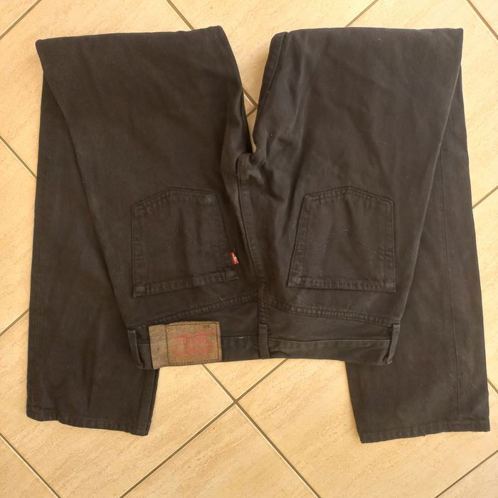 czarne firmowe spodnie jeans -LEVIS-501-30/32-M