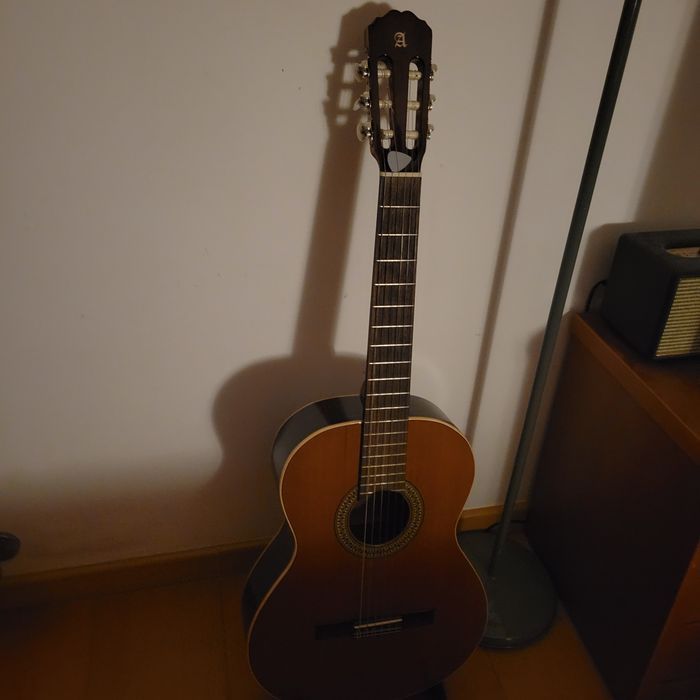 Guitarra Alhambra 2C