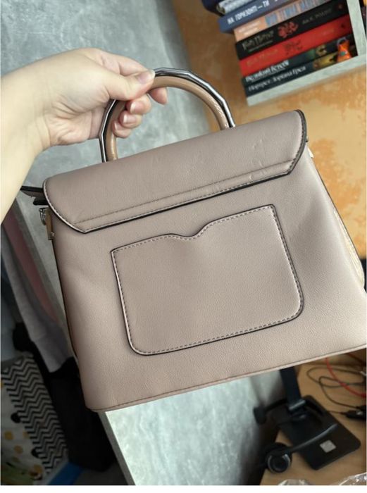 Продам сумки по 200 грн