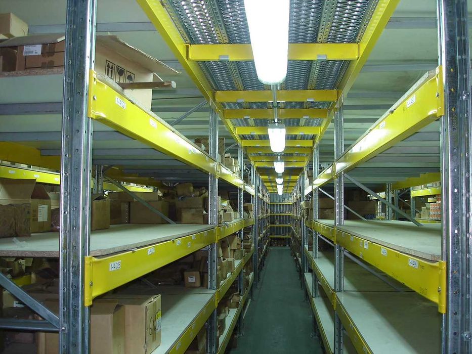 Стелажі для складу палетні /поличкові/ Б/В та нові