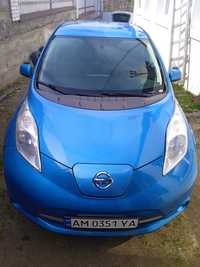 Nissan leaf 14р.