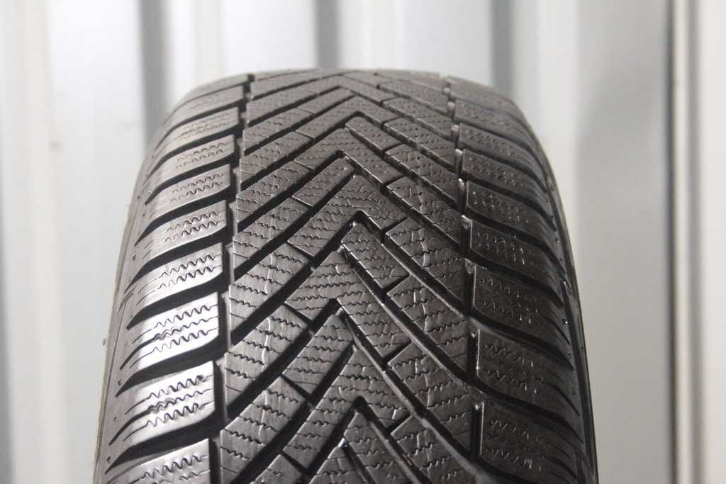 195/65/15 Vredestein Wintrac 195/65 R15 91T 1x7,2mm 2021r