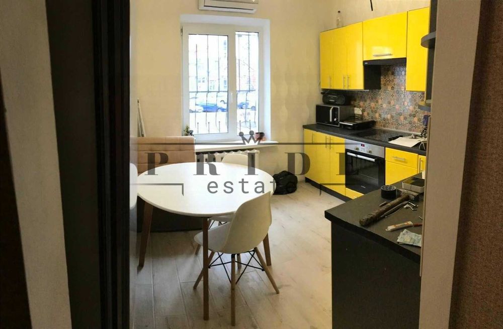 Терміновий продаж 1к квартири вул. Драгоманова 1К