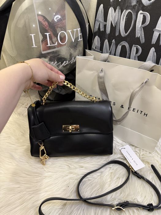 Сумка Charles and Keith Kerry Mini (rodeo)
