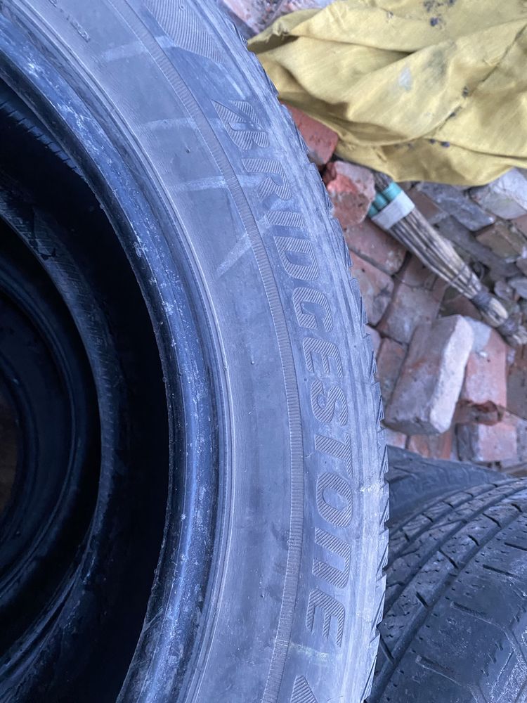 Резина 245/55r19 Bridgestone