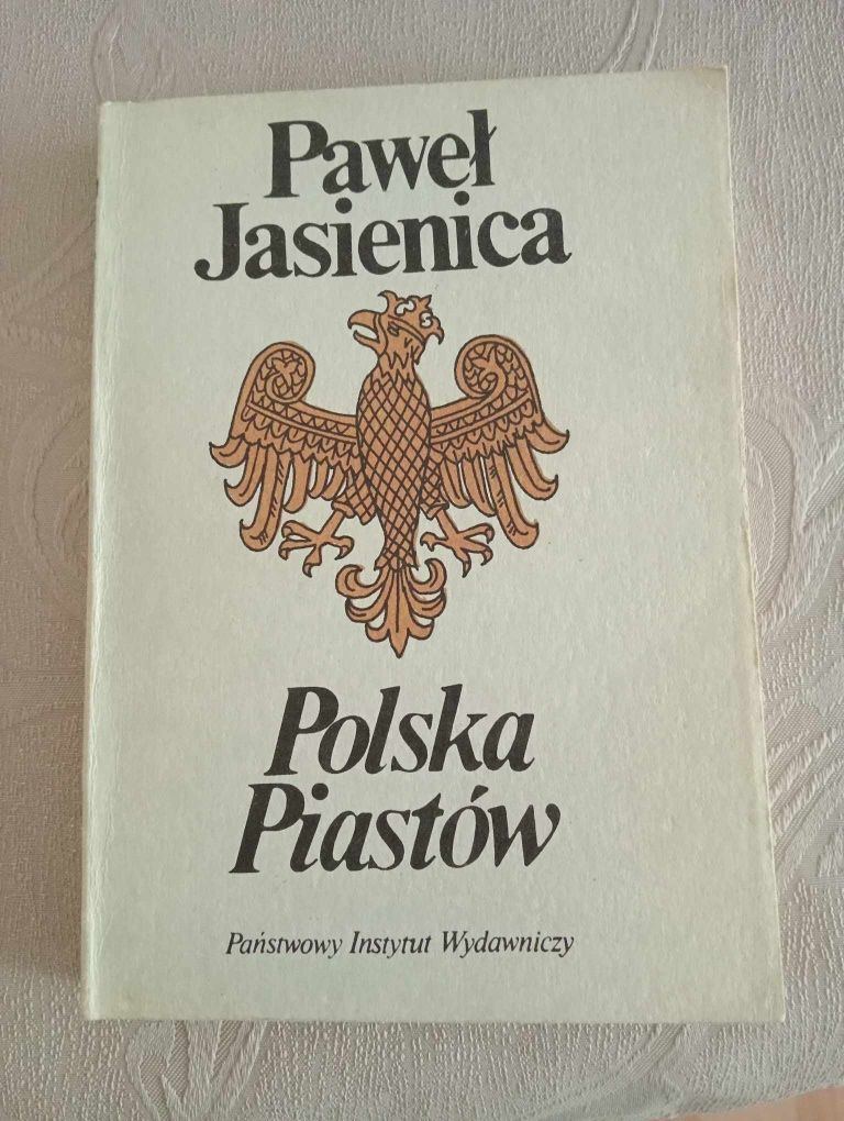 4 książki Pawła Jasienicy