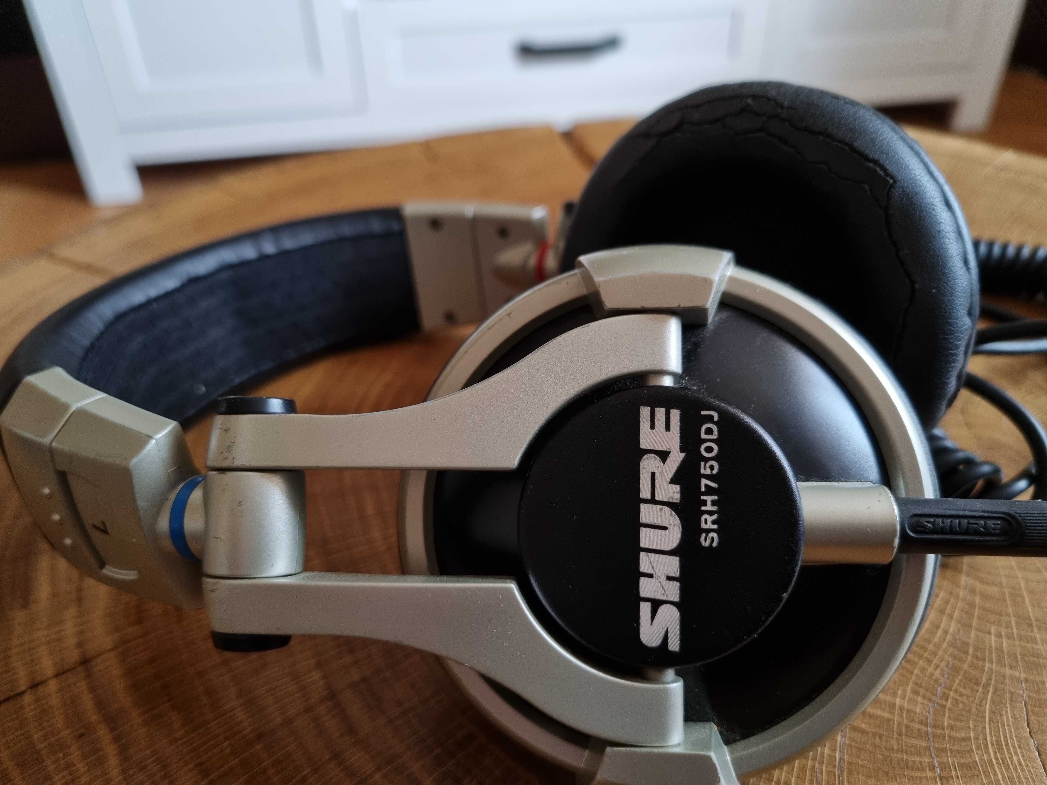 Słuchawki nauszne Shure SRH 750DJ