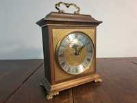 Zegar stołowy drewniany kwarcowy mosiężny Schmeckenbecker Junghans