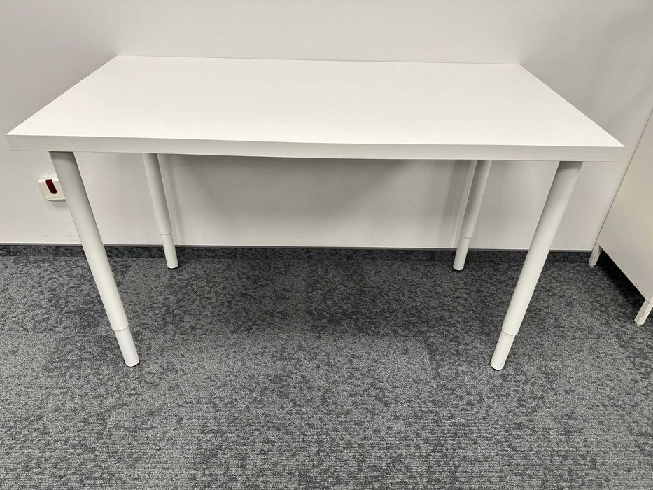 Biurko Lagkapten/Adils TANIO