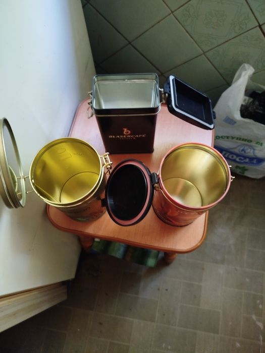 ПРОДАМ сувенирные тарелки