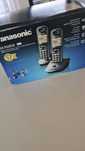 Telefon stacjonarny marki Panasonic
