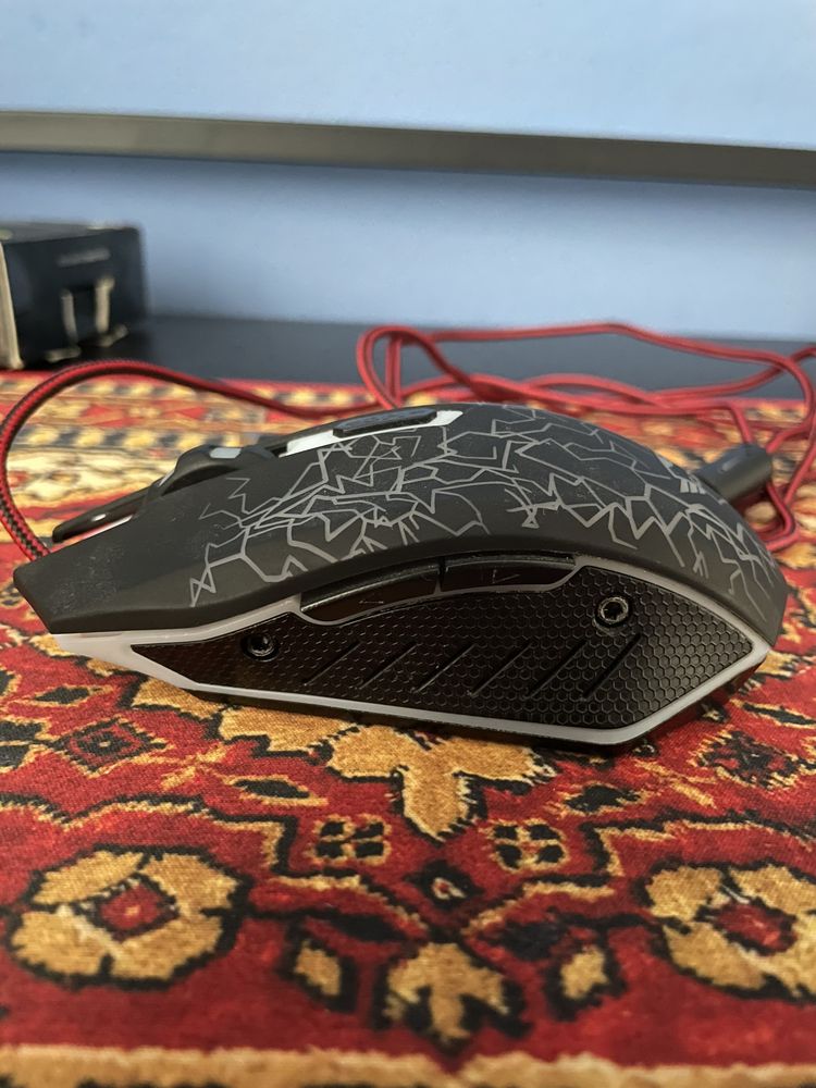 Myszka Trust GXT105