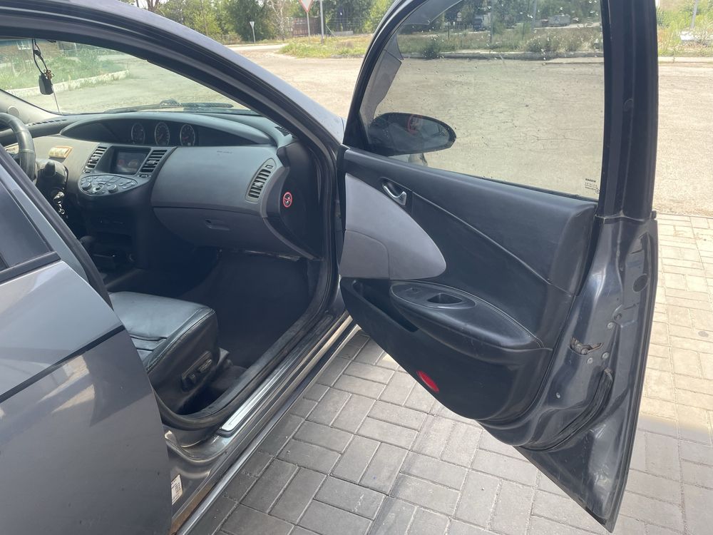 Nissan Primera P12 для військових