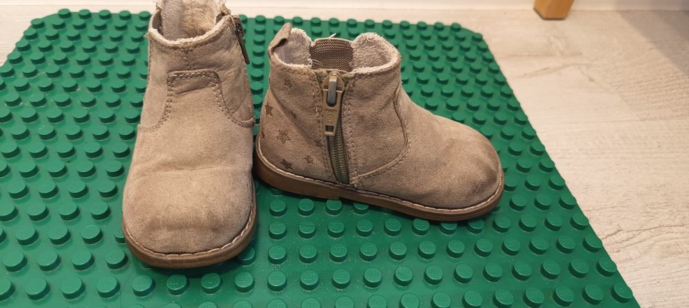 Botki hm 20/21 beżowe