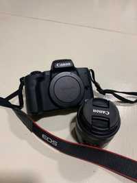 Câmera Canon EOS M50 + lente 15- 45mm
