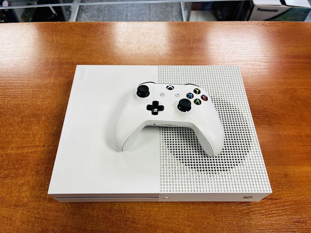 Konsola Xbox One S 500GB