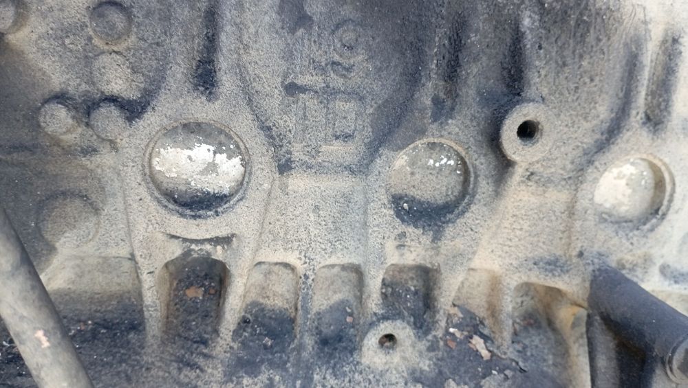 VW T4 transporter dół silnika 1.9td  abl  blok