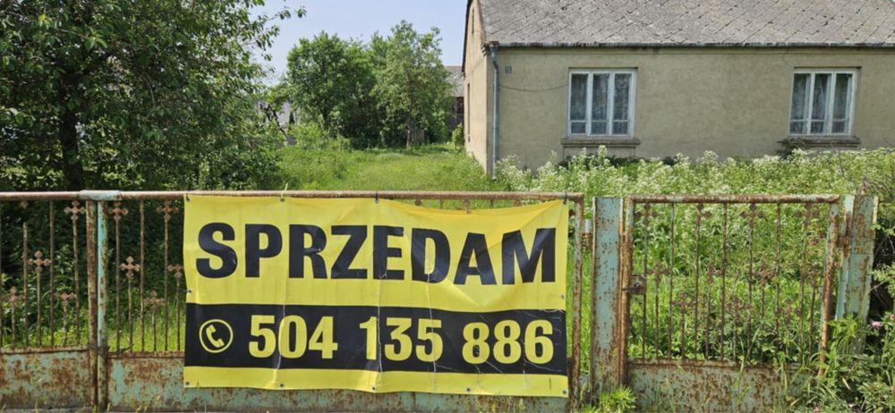 Siedlisko/działka z domem | 2800m2 |