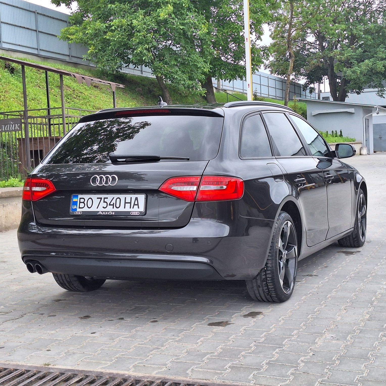 Audi A4 quattro diesel