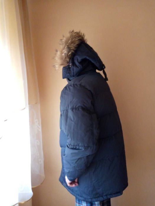 Мужская куртка темно синяя  р, 52  пуховая, Аляска с мехом енота