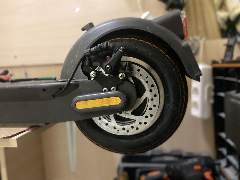 Ninebot Max G30 2WD ( повний привід)