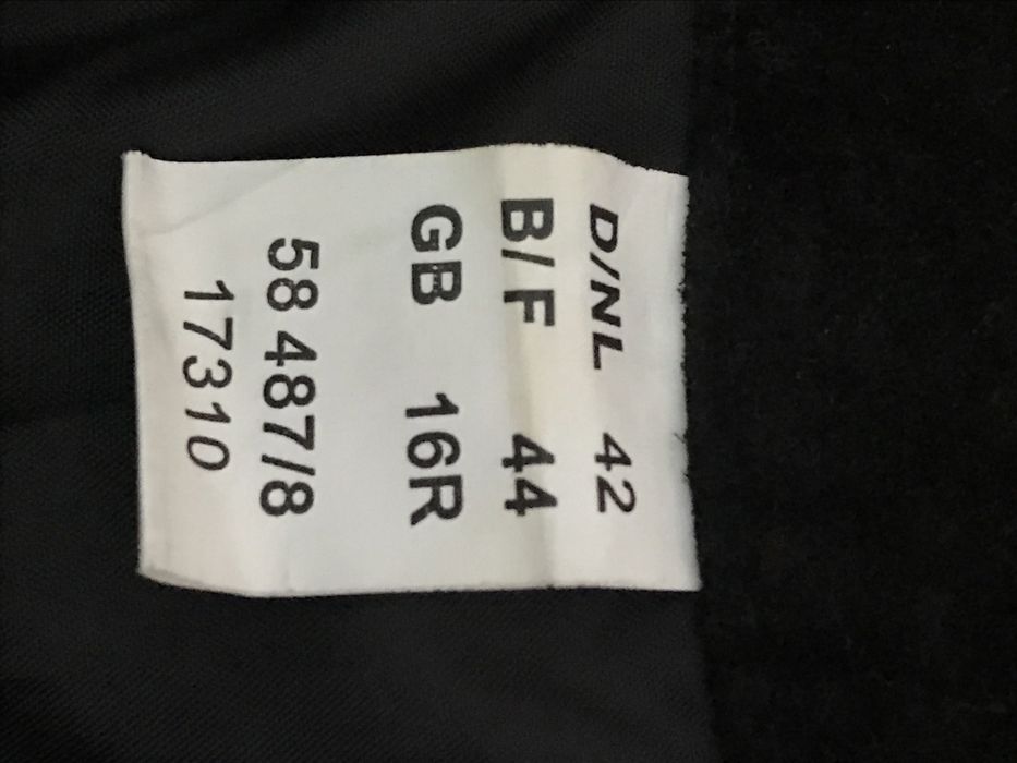 Czarne damskie spodnie ze skóry, skórzane, rozm 44, na podszewce.