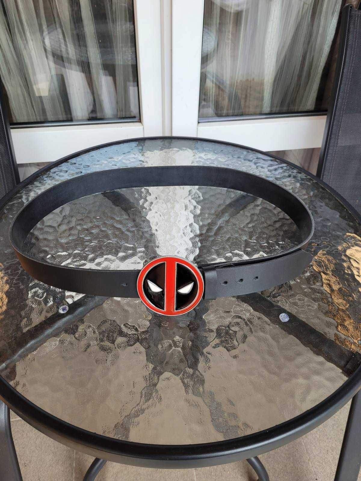 Czarny męski skórzany pasek ręcznie robiony z klamrą Deadpool