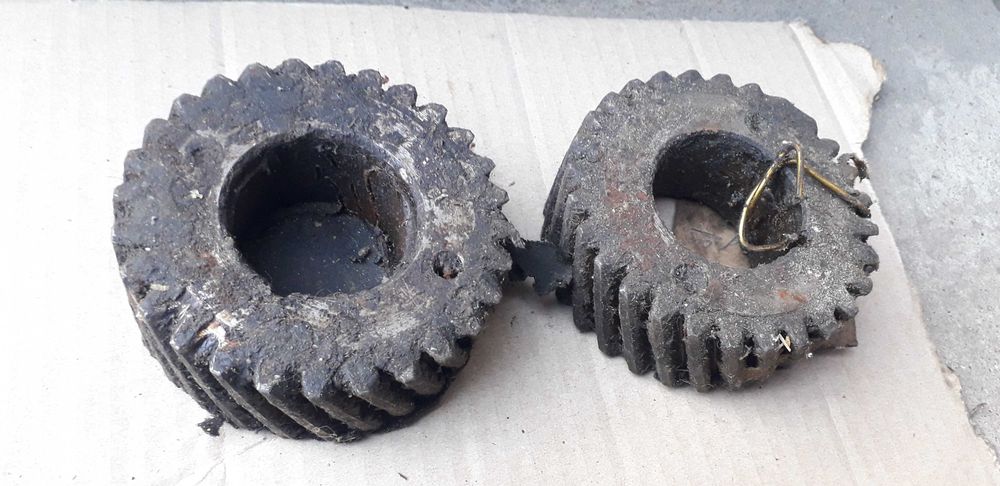 Шестерні Зил (колінвалу, кпп,