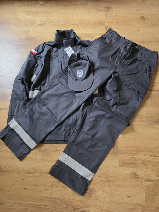 Ubranie technika lotniczego 605A/MON