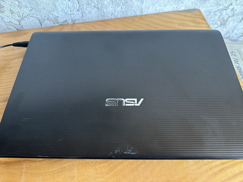 Asus X53B laptop